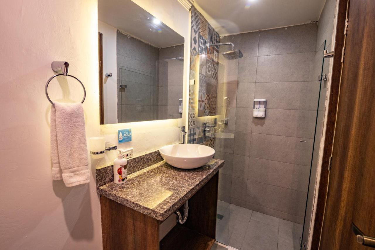 Hotel Amoek Cartagena Exterior photo