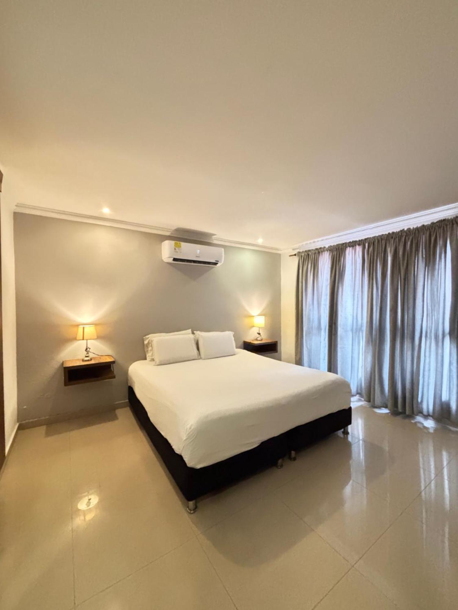 Hotel Amoek Cartagena Exterior photo