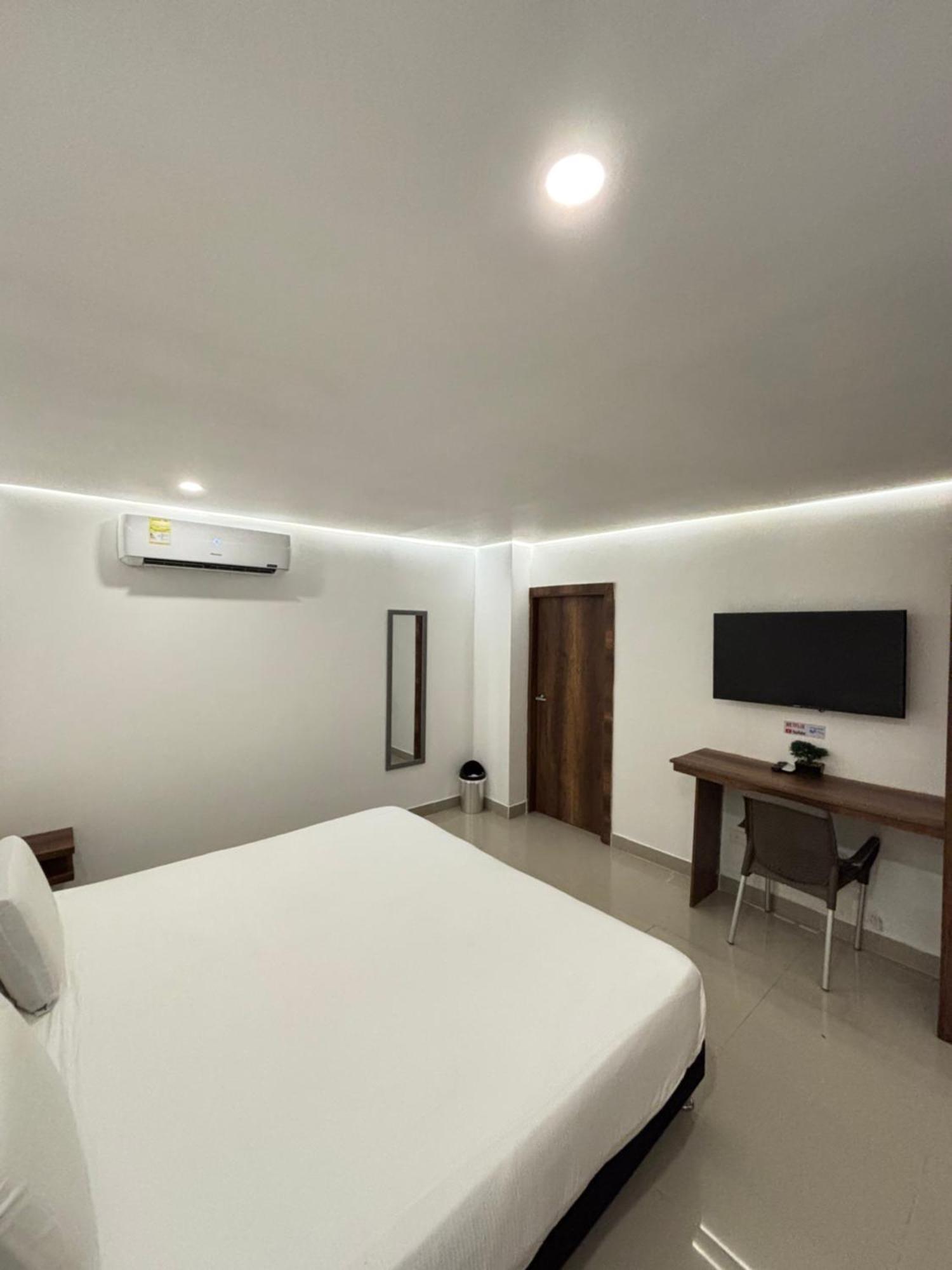 Hotel Amoek Cartagena Exterior photo